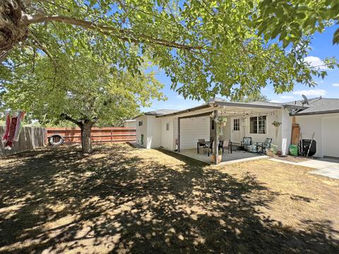 9 N Olive St, Lemoore, CA 93245 photo 27