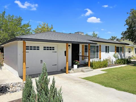 9 N Olive St, Lemoore, CA 93245 photo 4