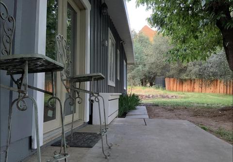 40930 Blossom Dr, Three Rivers, CA 93271 photo 3
