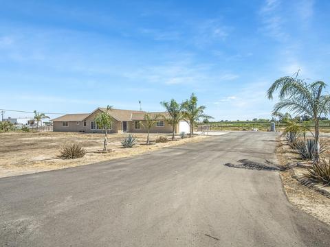 22131 Everett Ave, Riverdale, CA 93656 photo 1