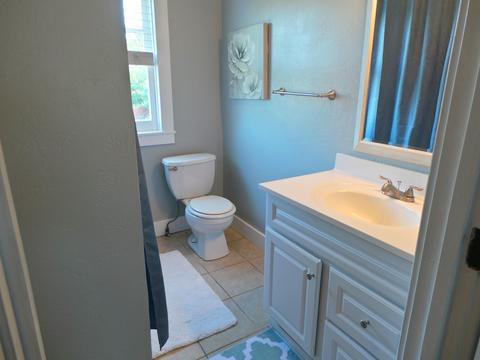 209 E 11th St, Hanford, CA 93230 photo 32