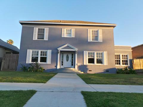 209 E 11th St, Hanford, CA 93230 photo 1
