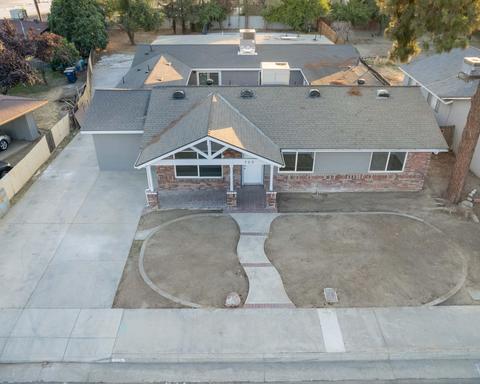 725 N E St, Tulare, CA 93274 photo 7