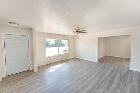 725 N E St, Tulare, CA 93274 photo 26