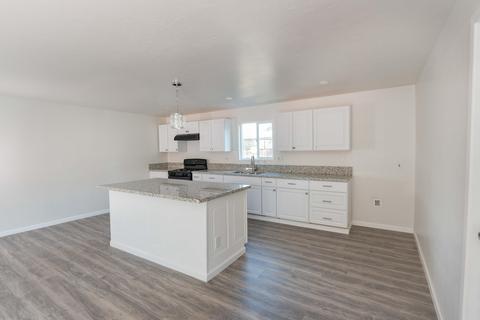 725 N E St, Tulare, CA 93274 photo 33