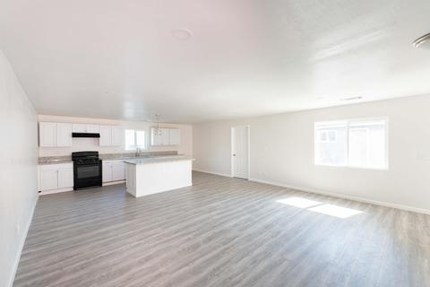 725 N E St, Tulare, CA 93274 photo 37