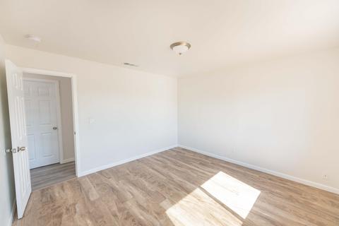 725 N E St, Tulare, CA 93274 photo 23