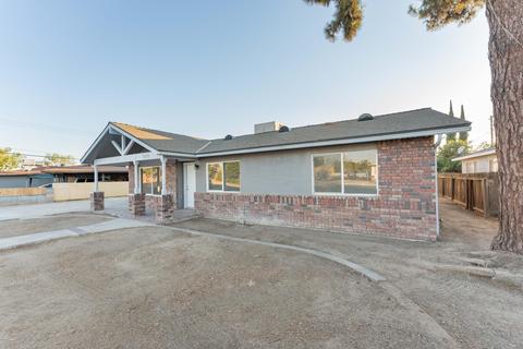 725 N E St, Tulare, CA 93274 photo 4