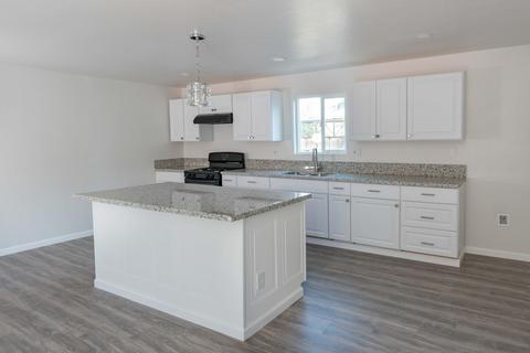 725 N E St, Tulare, CA 93274 photo 34
