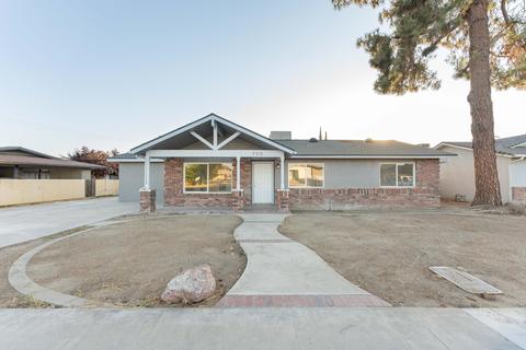 725 N E St, Tulare, CA 93274 photo 3