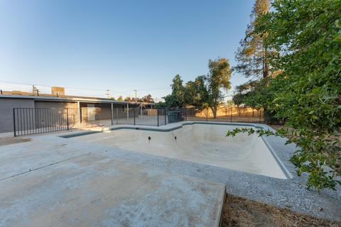 725 N E St, Tulare, CA 93274 photo 55