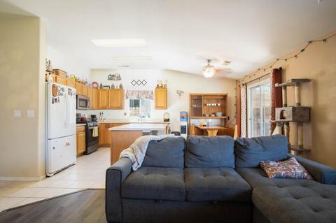 1902 E Monte Verde Ave, Visalia, CA 93292 photo 7