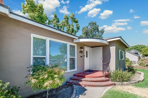 1143 E Sequoia Ave, Tulare, CA 93274 photo 4
