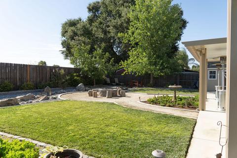 1054 Geneva Dr, Lemoore, CA 93245 photo 49