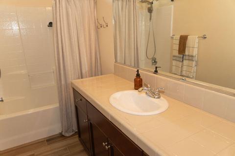 1054 Geneva Dr, Lemoore, CA 93245 photo 34