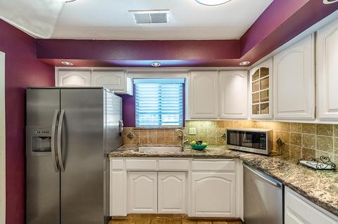 1685 E Frances Ave, Tulare, CA 93274 photo 12