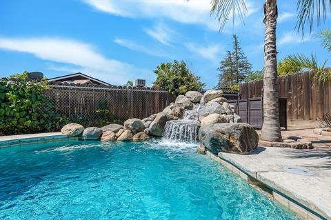 1685 E Frances Ave, Tulare, CA 93274 photo 25