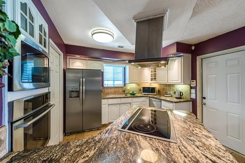 1685 E Frances Ave, Tulare, CA 93274 photo 11