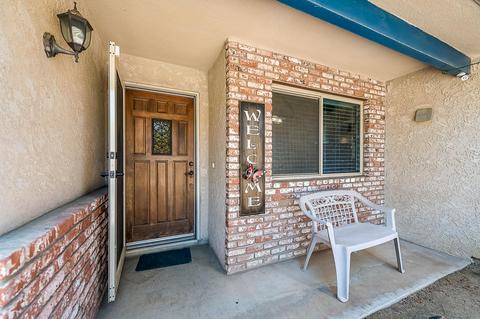 1685 E Frances Ave, Tulare, CA 93274 photo 5