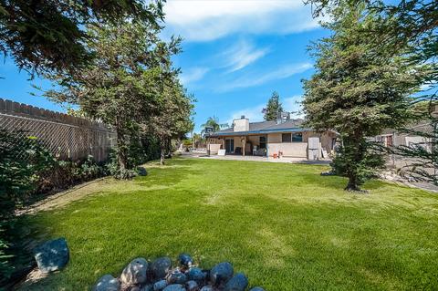 1685 E Frances Ave, Tulare, CA 93274 photo 27