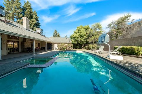 203 E Arlen Ave, Visalia, CA 93277 photo 41