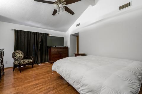 203 E Arlen Ave, Visalia, CA 93277 photo 32
