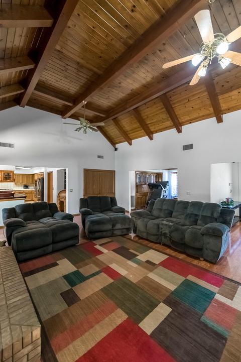 203 E Arlen Ave, Visalia, CA 93277 photo 23