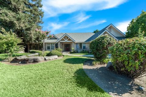 203 E Arlen Ave, Visalia, CA 93277 photo 1