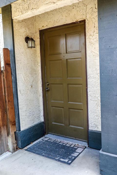 1217 E Ferguson, Visalia, CA 93291 photo 3