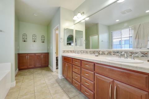 3812 E Seeger Ave, Visalia, CA 93292 photo 19