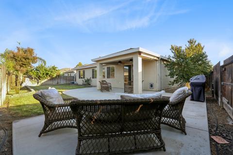 3812 E Seeger Ave, Visalia, CA 93292 photo 23