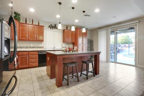 3812 E Seeger Ave, Visalia, CA 93292 photo 9