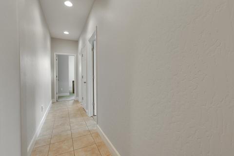 3812 E Seeger Ave, Visalia, CA 93292 photo 5