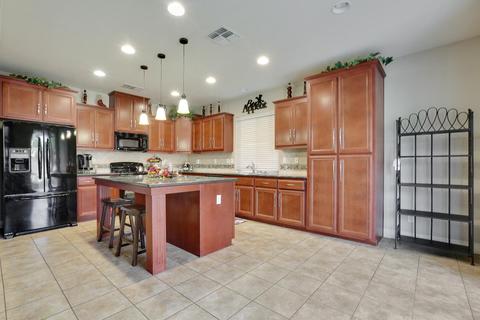 3812 E Seeger Ave, Visalia, CA 93292 photo 11