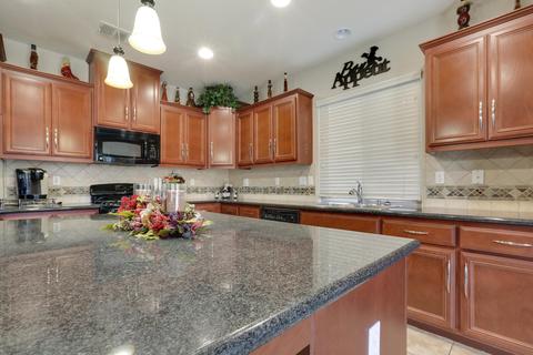 3812 E Seeger Ave, Visalia, CA 93292 photo 10