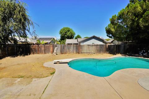 798 Heath Ct, Lemoore, CA 93245 photo 39