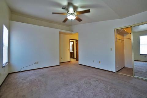 798 Heath Ct, Lemoore, CA 93245 photo 30
