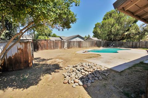 798 Heath Ct, Lemoore, CA 93245 photo 52