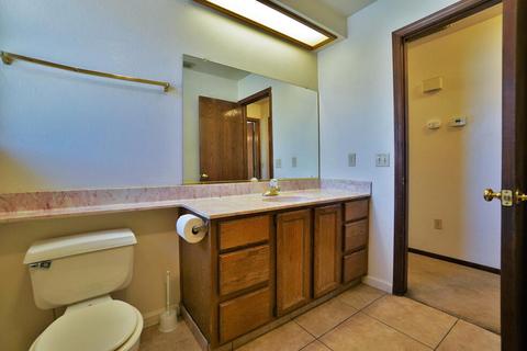 798 Heath Ct, Lemoore, CA 93245 photo 25