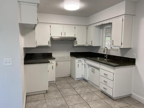 40231 Nancy Rd, Cutler, CA 93615 photo 5
