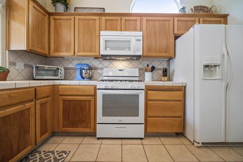 2302 Evergreen Ave, Visalia, CA 93292 photo 21