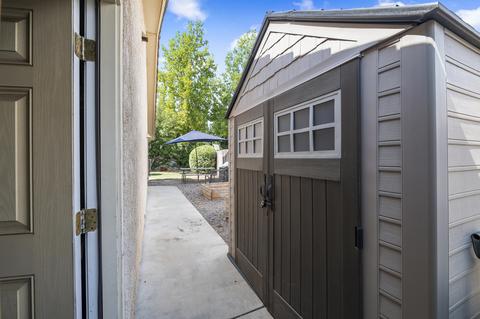 2302 Evergreen Ave, Visalia, CA 93292 photo 38