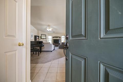 2302 Evergreen Ave, Visalia, CA 93292 photo 8