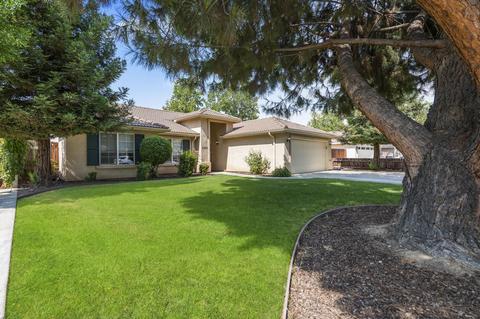 2302 Evergreen Ave, Visalia, CA 93292 photo 3