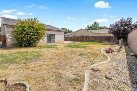 699 Wentworth Ct, Lemoore, CA 93245 photo 27
