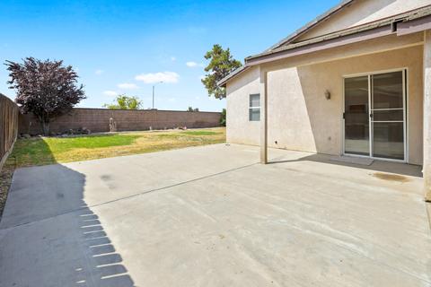 699 Wentworth Ct, Lemoore, CA 93245 photo 24