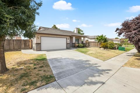 699 Wentworth Ct, Lemoore, CA 93245 photo 2