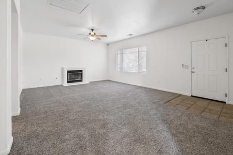 699 Wentworth Ct, Lemoore, CA 93245 photo 5