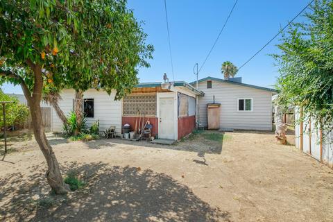 561 E Yale Ave, Dinuba, CA 93618 photo 18