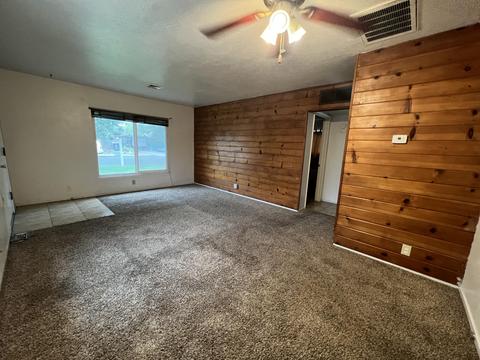 1777 E Meadow Ln, Dinuba, CA 93618 photo 5
